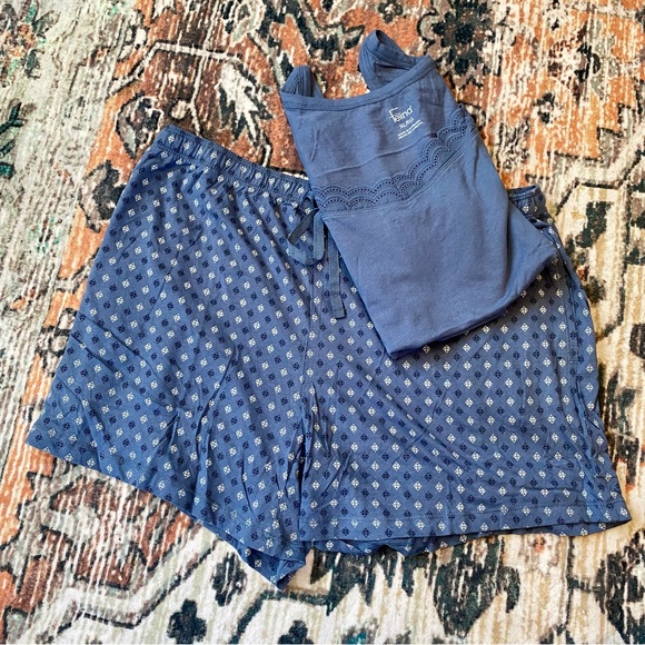 Felina Blue Lace Trim Tank and Patterned Shorts Pajama Set - Picture 3 of 3
